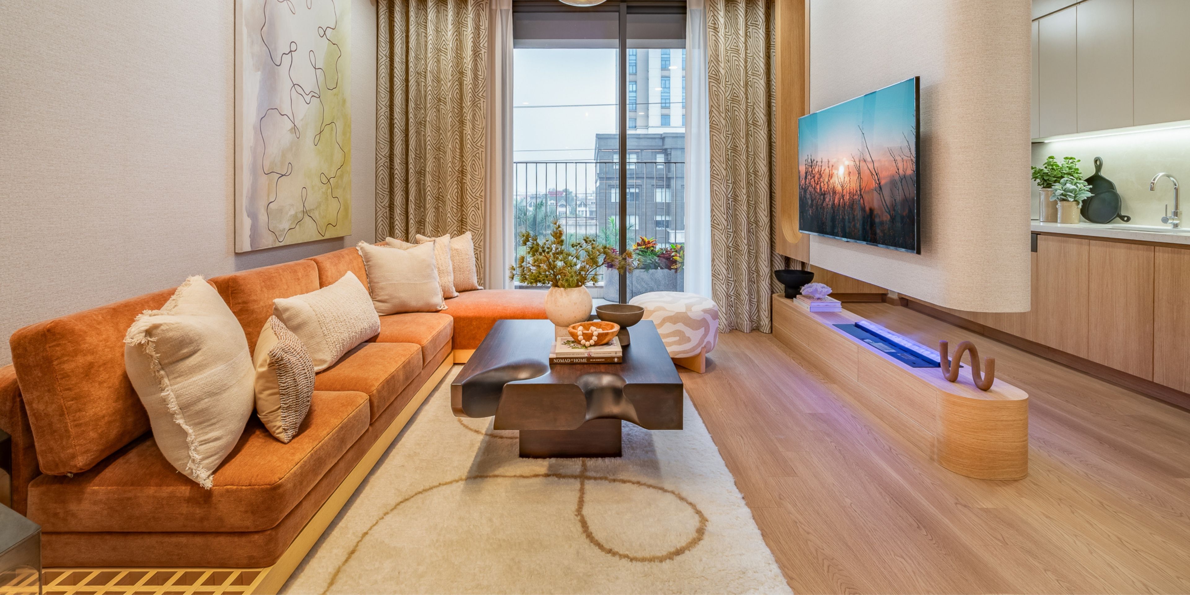 THE CHARM AN HUNG LUXURY APARTMENT COMPLEX